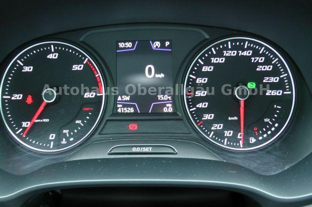 Seat Leon Xcellence 2.0 TDI DSG*Navi*DAB*FullLink*SHZ 