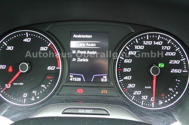 Seat Leon Xcellence 2.0 TDI DSG*Navi*DAB*FullLink*SHZ 