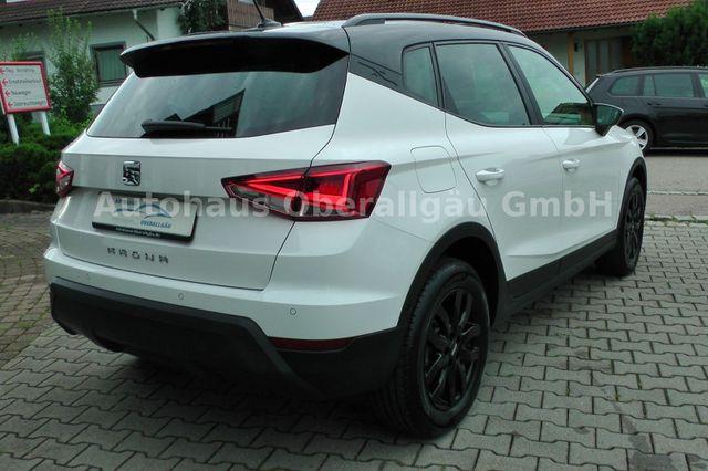 Seat Arona Style*LED Scheinwerfer*Alcantara*DAB*Navi* 