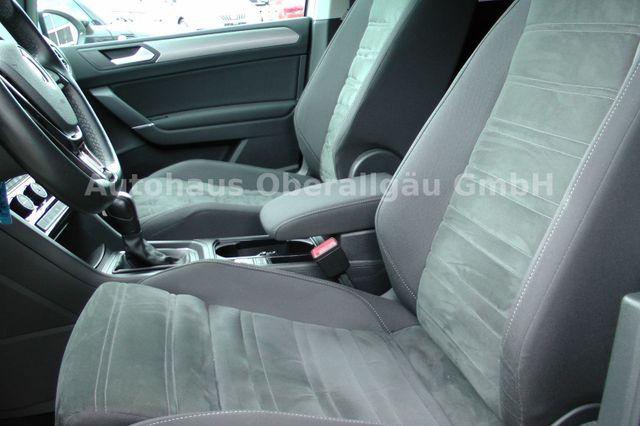 Volkswagen Touran Comfortline*Automatik*Navi*AHK*ACC 