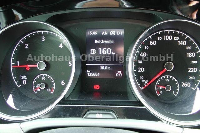 Volkswagen Touran Comfortline*Automatik*Navi*AHK*ACC 