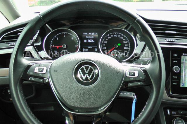 Volkswagen Touran Comfortline*Automatik*Navi*AHK*ACC 