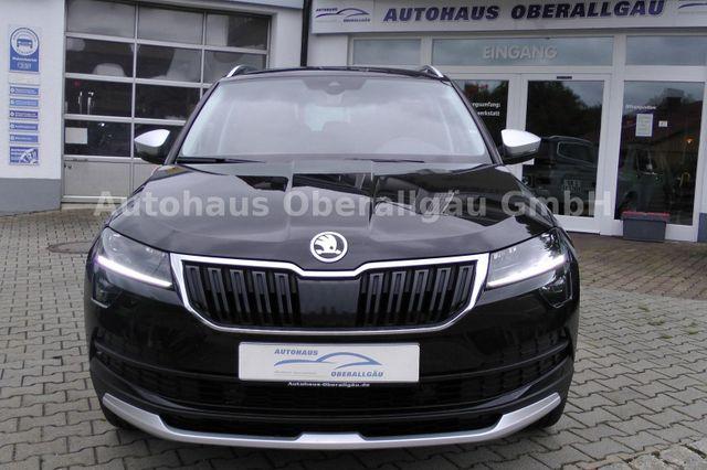 Skoda Karoq Scout 4x4*LED*AHK*ACC*DCC*Standheizung 