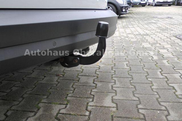 Volkswagen Caddy 2.0 TDI 5-Sitze*AHK*Kamera*Standheiz*Navi*Sitzhe 