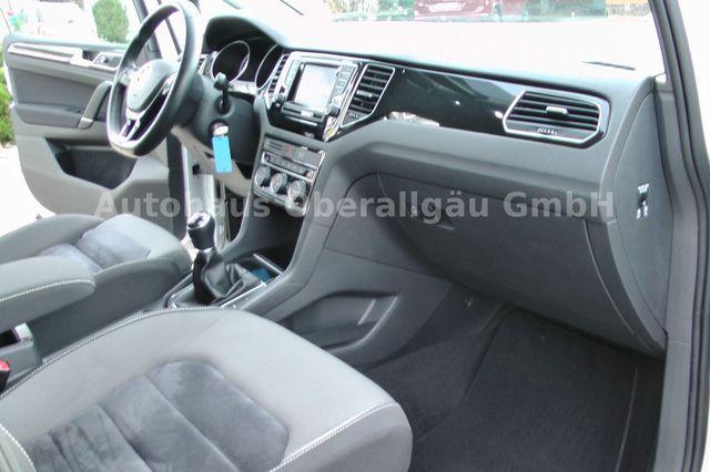 Volkswagen Golf Sportsvan VII Highline*Sitzheiz*Bluetooth 