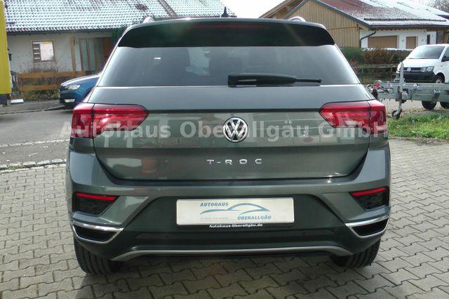 Volkswagen T-Roc IQ.DRIVE 1.5 TSI Automatik*Standheizung* 