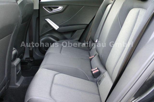 Audi Q2 35 TDI quattro*AHK*MatrixLED*Automatik*Kamera 