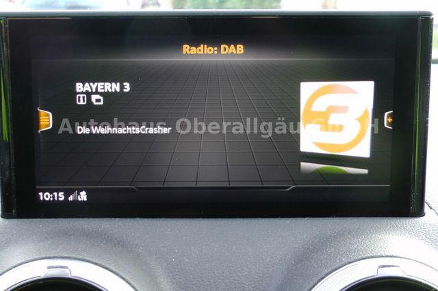 Audi Q2 35 TDI quattro*AHK*MatrixLED*Automatik*Kamera 