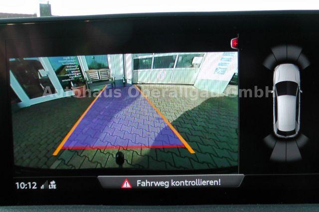 Audi Q2 35 TDI quattro*AHK*MatrixLED*Automatik*Kamera 