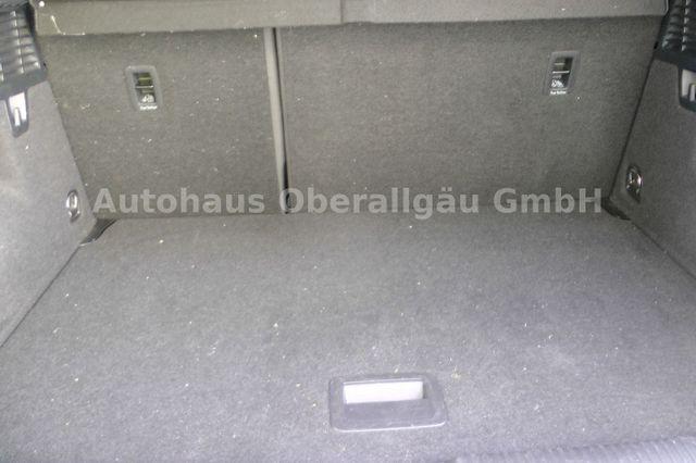 Audi Q2 35 TDI quattro*AHK*MatrixLED*Automatik*Kamera 