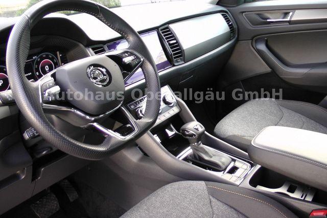 Skoda Kodiaq Clever 4x4*LED*AHK*ACC*Panorama*Standheiz 