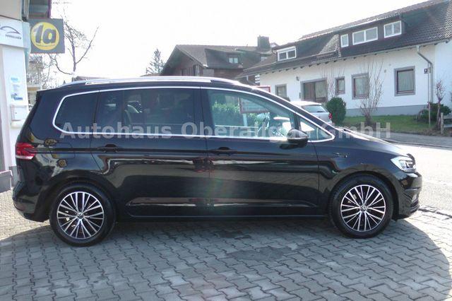 Volkswagen Touran Highline 2.0 TDI*AHK*ACC*Standheizung*LED 