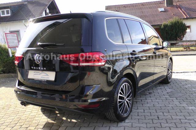 Volkswagen Touran Highline 2.0 TDI*AHK*ACC*Standheizung*LED 