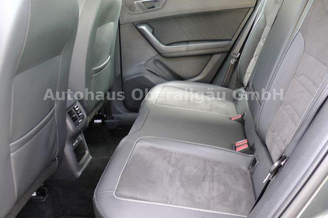 Seat Ateca 2.0 TDI 4Drive*LED*ACC*DCC*Panorama*Navi 