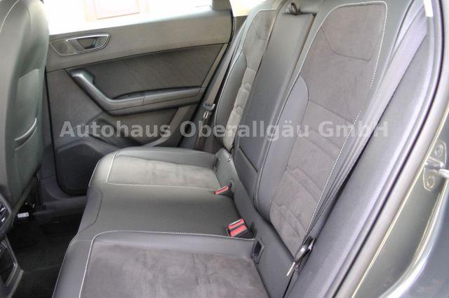 Seat Ateca 2.0 TDI 4Drive*LED*ACC*DCC*Panorama*Navi 