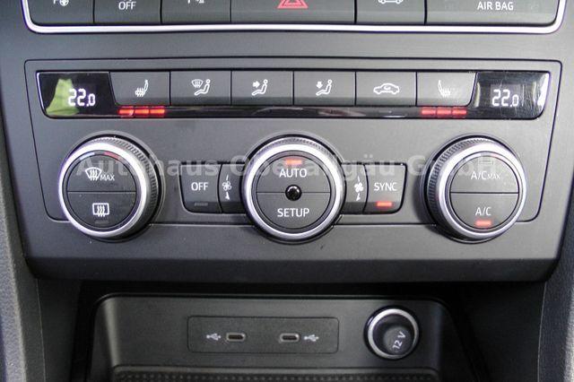 Seat Ateca 2.0 TDI 4Drive*LED*ACC*DCC*Panorama*Navi 