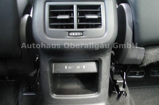 Seat Ateca 2.0 TDI 4Drive*LED*ACC*DCC*Panorama*Navi 