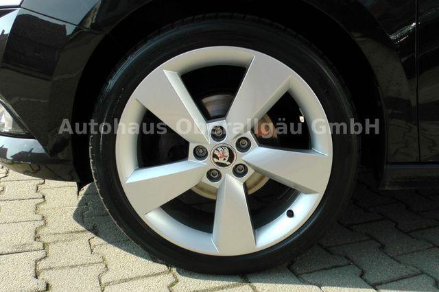 Skoda Fabia Clever 1.0 TSI*Navi*Sitzheiz*LED*DAB*Bluet 