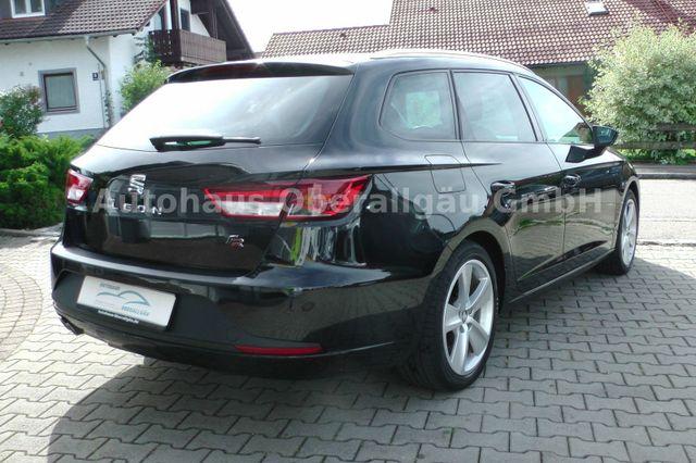 Seat Leon Sportstourer ST FR 1.4 TSI DSG*LED*AHK*Navi*Sitzheizung* 