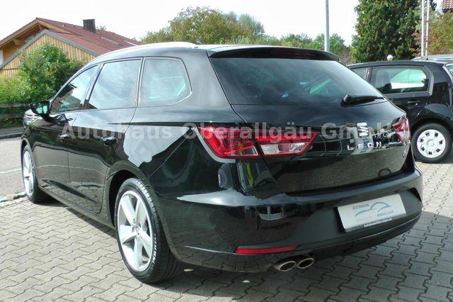 Seat Leon Sportstourer ST FR 1.4 TSI DSG*LED*AHK*Navi*Sitzheizung* 