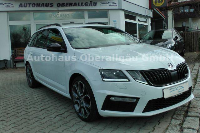 Skoda Octavia Combi RS*AHK*DCC*LED*Navi*Sitzheizung 
