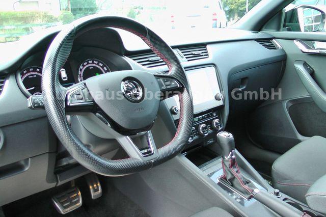 Skoda Octavia Combi RS*AHK*DCC*LED*Navi*Sitzheizung 