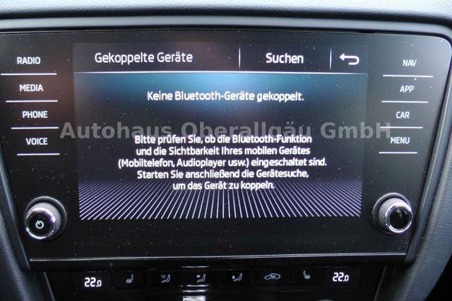 Skoda Octavia Combi RS*AHK*DCC*LED*Navi*Sitzheizung 