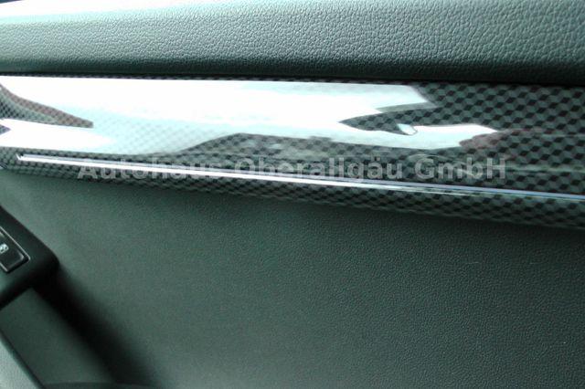 Skoda Octavia Combi RS*AHK*DCC*LED*Navi*Sitzheizung 