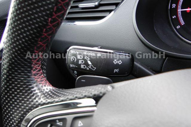 Skoda Octavia Combi RS*AHK*DCC*LED*Navi*Sitzheizung 