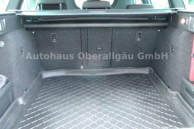 Skoda Octavia Combi RS*AHK*DCC*LED*Navi*Sitzheizung 