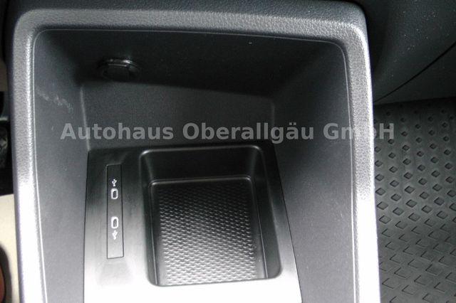 Volkswagen Caddy Maxi 2,0TDI*LED*AHK*ACC*Sitzheiz*5-Sitzer 