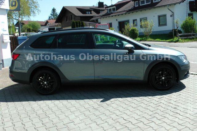 Seat Leon Sportstourer ST X-Perience 2.0 TDI 4Drive*Allrad*Navi* 