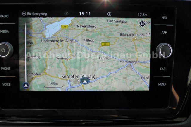 Volkswagen Touran Highline 2.0 TDI DSG*AHK*Kamera*SHZ*NAVI 