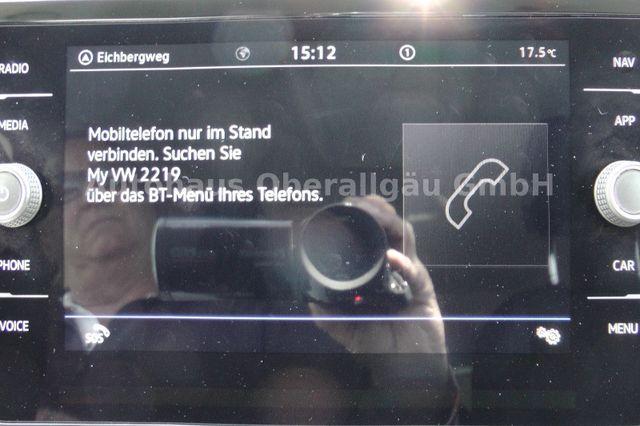 Volkswagen Touran Highline 2.0 TDI DSG*AHK*Kamera*SHZ*NAVI 