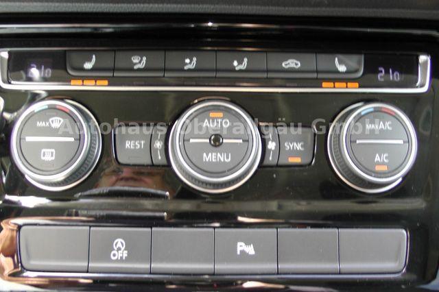 Volkswagen Touran Highline 2.0 TDI DSG*AHK*Kamera*SHZ*NAVI 