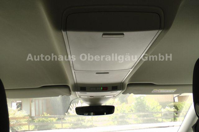Volkswagen Touran Highline 2.0 TDI DSG*AHK*Kamera*SHZ*NAVI 