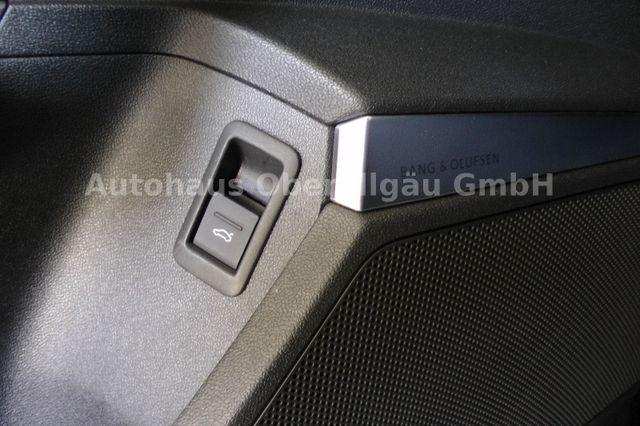 Audi A3 Sportback 40 TFSI quattro*AHK*ACC*B&O*Panoram 