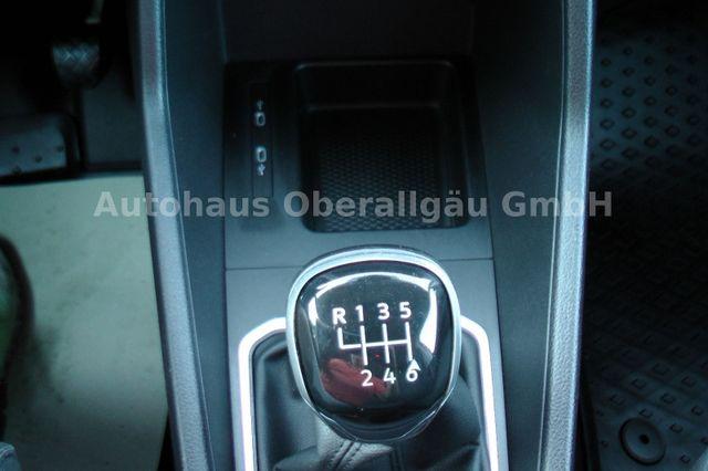 Volkswagen Caddy 2.0 TDI 4Motion*Allrad*AHK*ACC*LED 