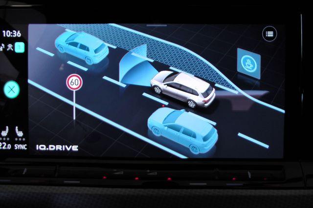 Volkswagen Golf Variant Alltrack 4Motion*AHK*ACC*HUD*Standh 