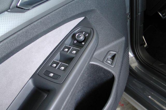 Volkswagen Golf Variant Alltrack 4Motion*AHK*ACC*HUD*Standh 