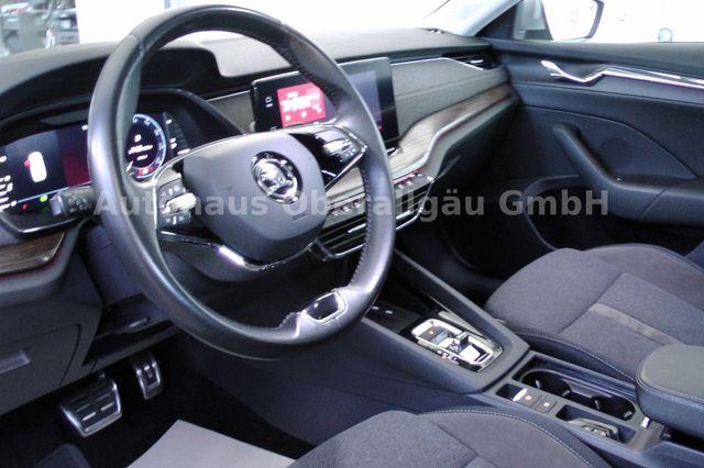 Skoda Octavia Combi Scout 4x4*AHK*Standheizung*LED 