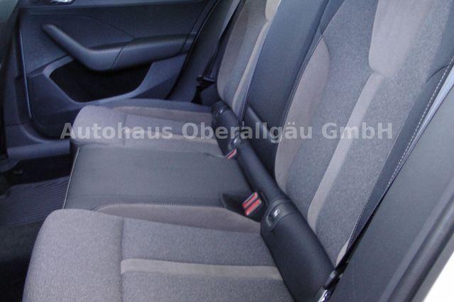 Skoda Octavia Combi Scout 4x4*AHK*Standheizung*LED 
