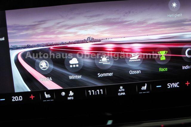 Skoda Octavia Combi Scout 4x4*AHK*Standheizung*LED 