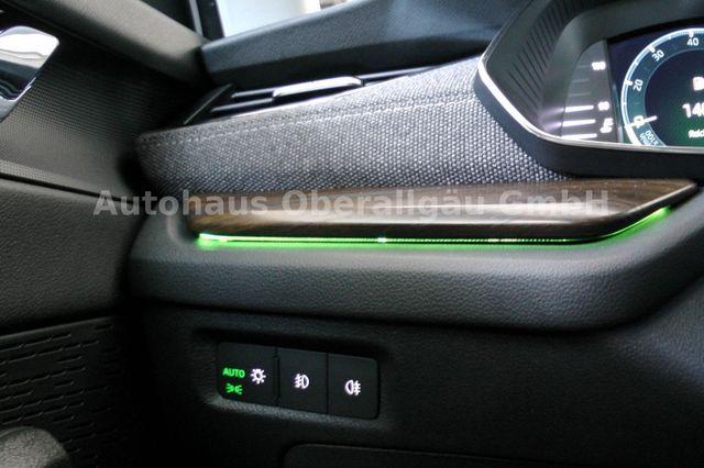 Skoda Octavia Combi Scout 4x4*AHK*Standheizung*LED 
