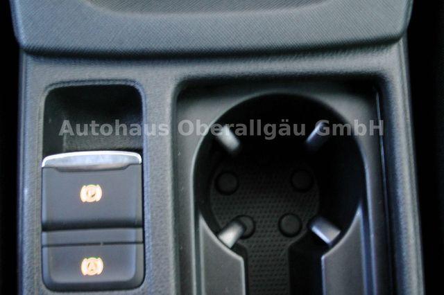 Skoda Octavia Combi Scout 4x4*AHK*Standheizung*LED 