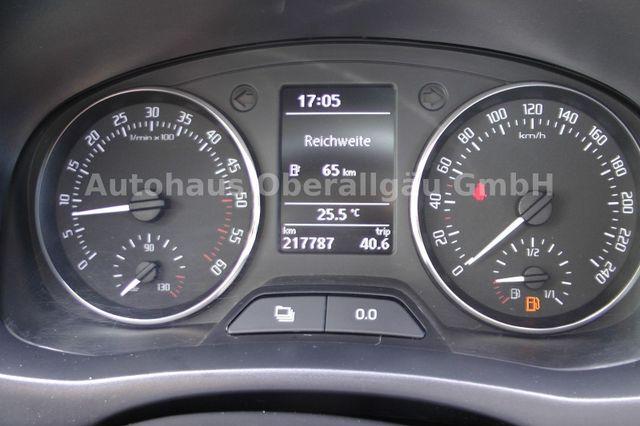 Skoda Roomster Ambition 1.6 TDI*Klima*AHK*Sitzheizung 