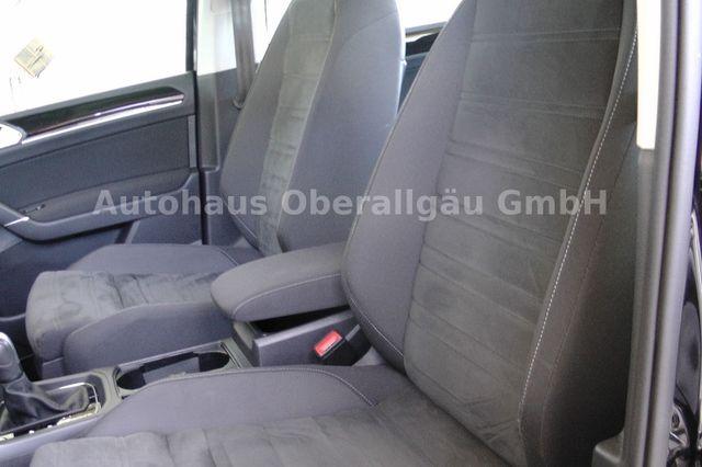 Volkswagen Touran Highline*AHK*ACC*DCC*LED*7-Sitzer 