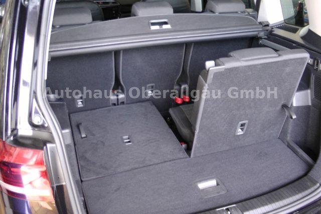 Volkswagen Touran Highline*AHK*ACC*DCC*LED*7-Sitzer 