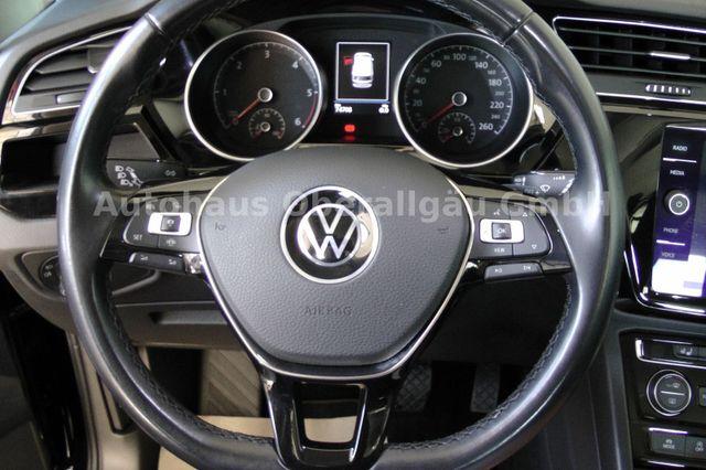Volkswagen Touran Highline*AHK*ACC*DCC*LED*7-Sitzer 