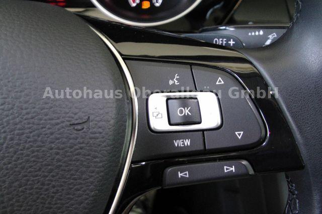 Volkswagen Touran Highline*AHK*ACC*DCC*LED*7-Sitzer 